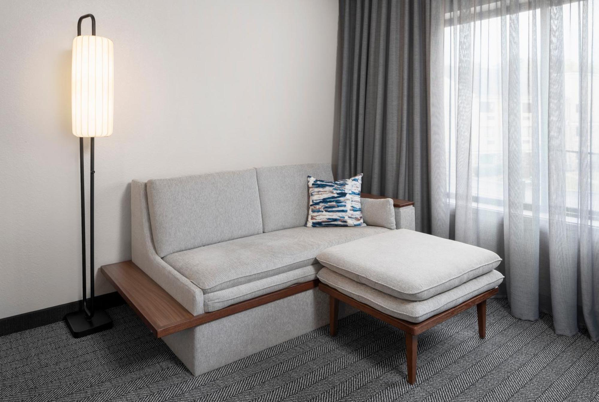 Courtyard By Marriott Little Rock West Hotel Ngoại thất bức ảnh
