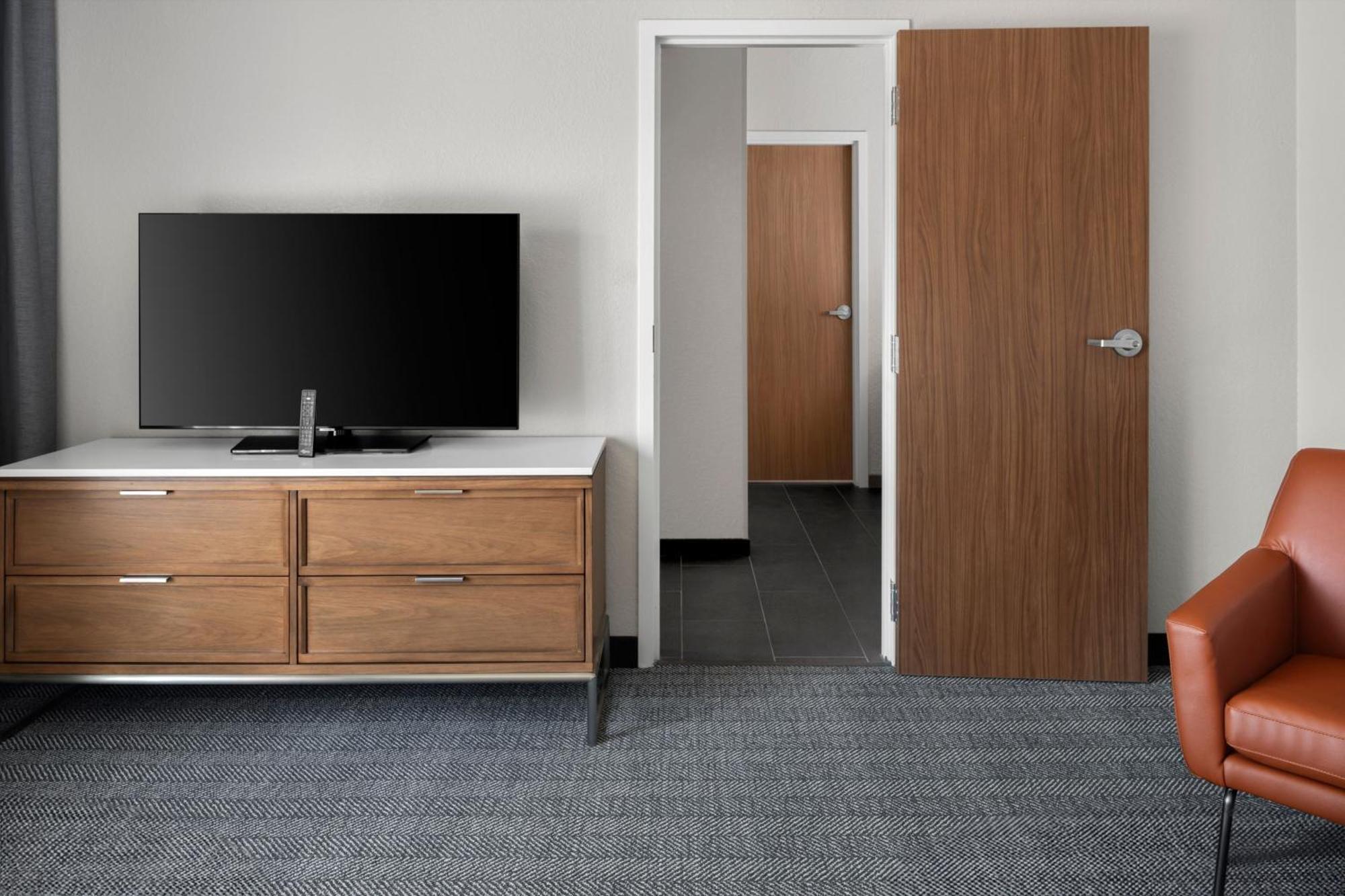 Courtyard By Marriott Little Rock West Hotel Ngoại thất bức ảnh